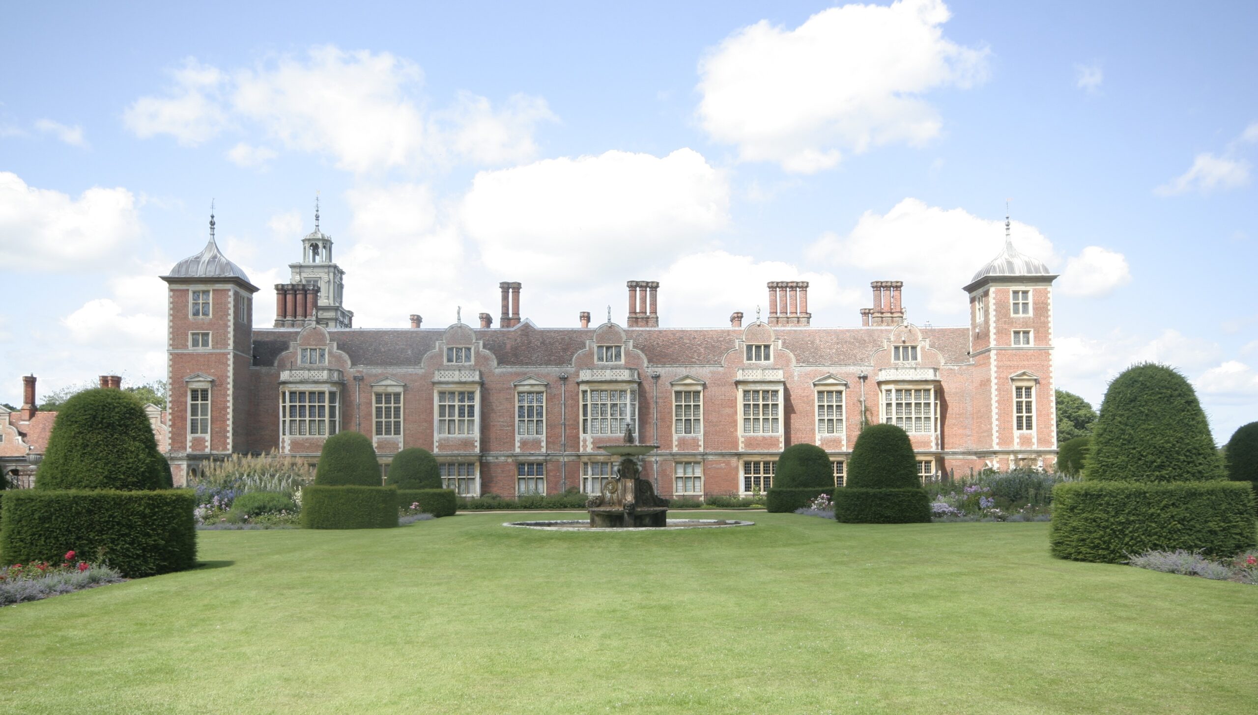 North Norfolk Visitor’s Guide: Blickling Hall